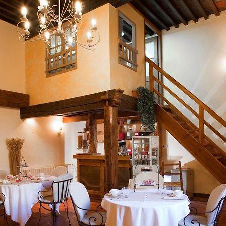 Hotel Les Remparts เมียร์พัวซ์ ภายนอก รูปภาพ